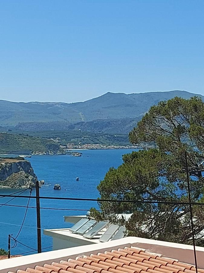 Old Plaka Villa Buitenkant foto