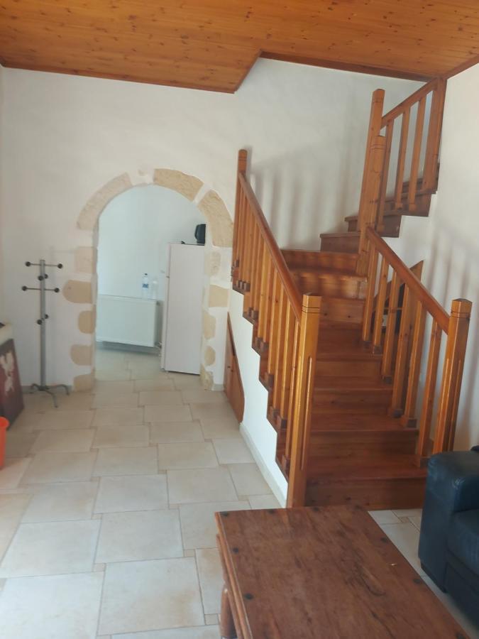 Old Plaka Villa Buitenkant foto